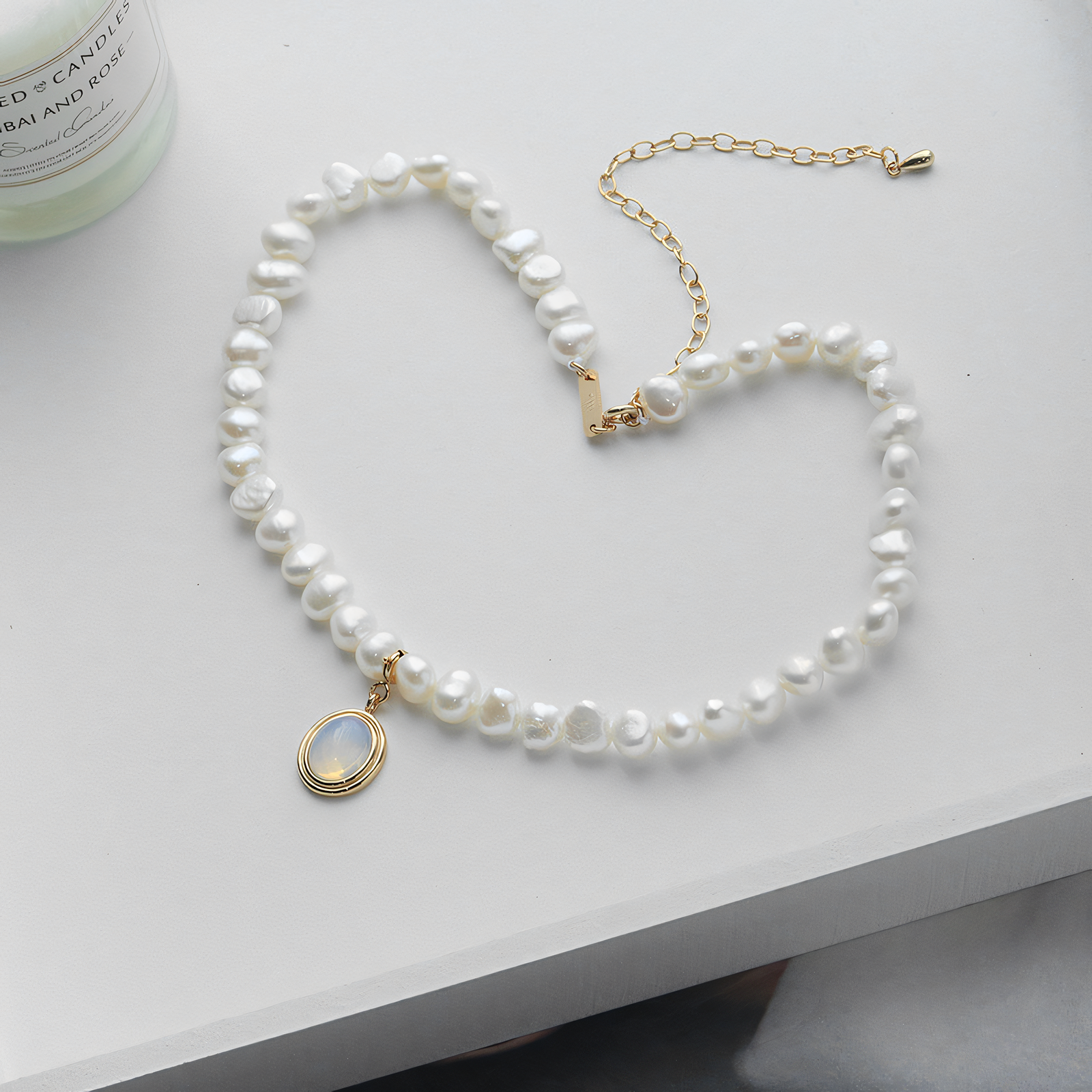 Irregular Faux Pearl Gold Necklace