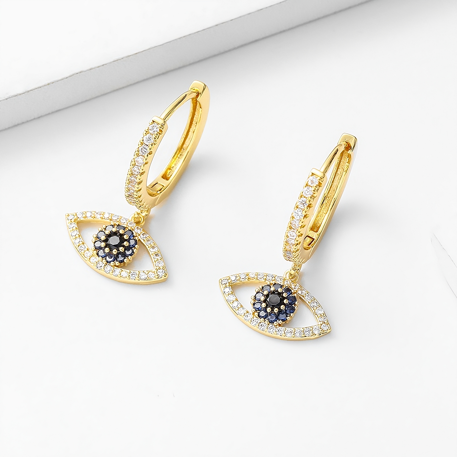 Enchanting Eye Platinum-Plated Earrings